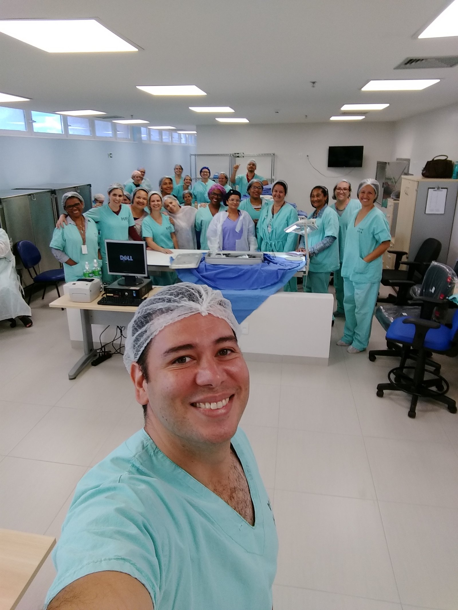Equipe RIC em atuação no centro cirúrgico